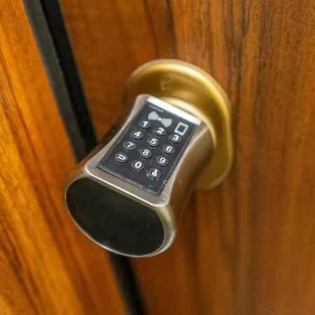 Modern 3min Walk To Fits 4 Apartamento Loutráki