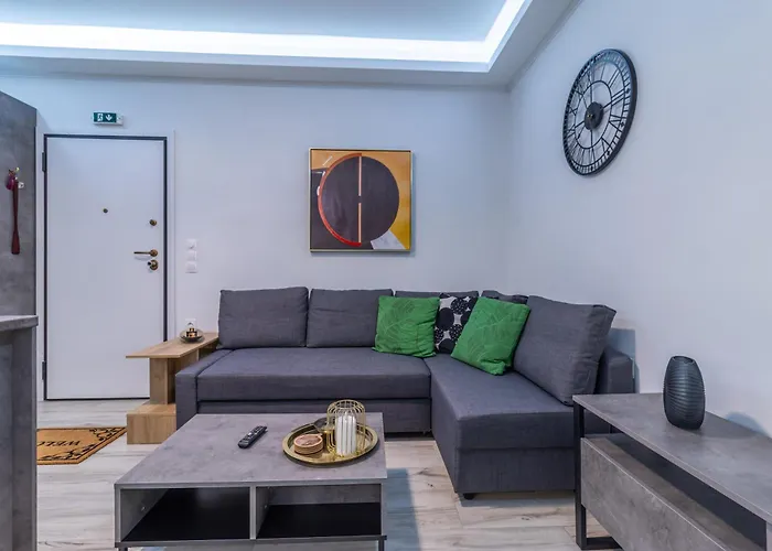 Modern 3min Walk To Fits 4 * Loutráki