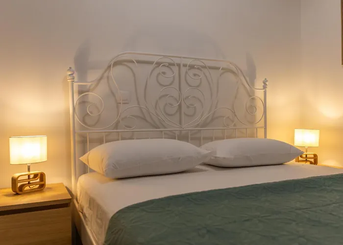 Modern 3min Walk To Fits 4 * Loutráki