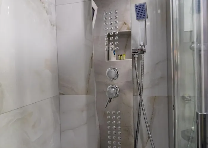 Modern 3min Walk To Fits 4 Loutráki